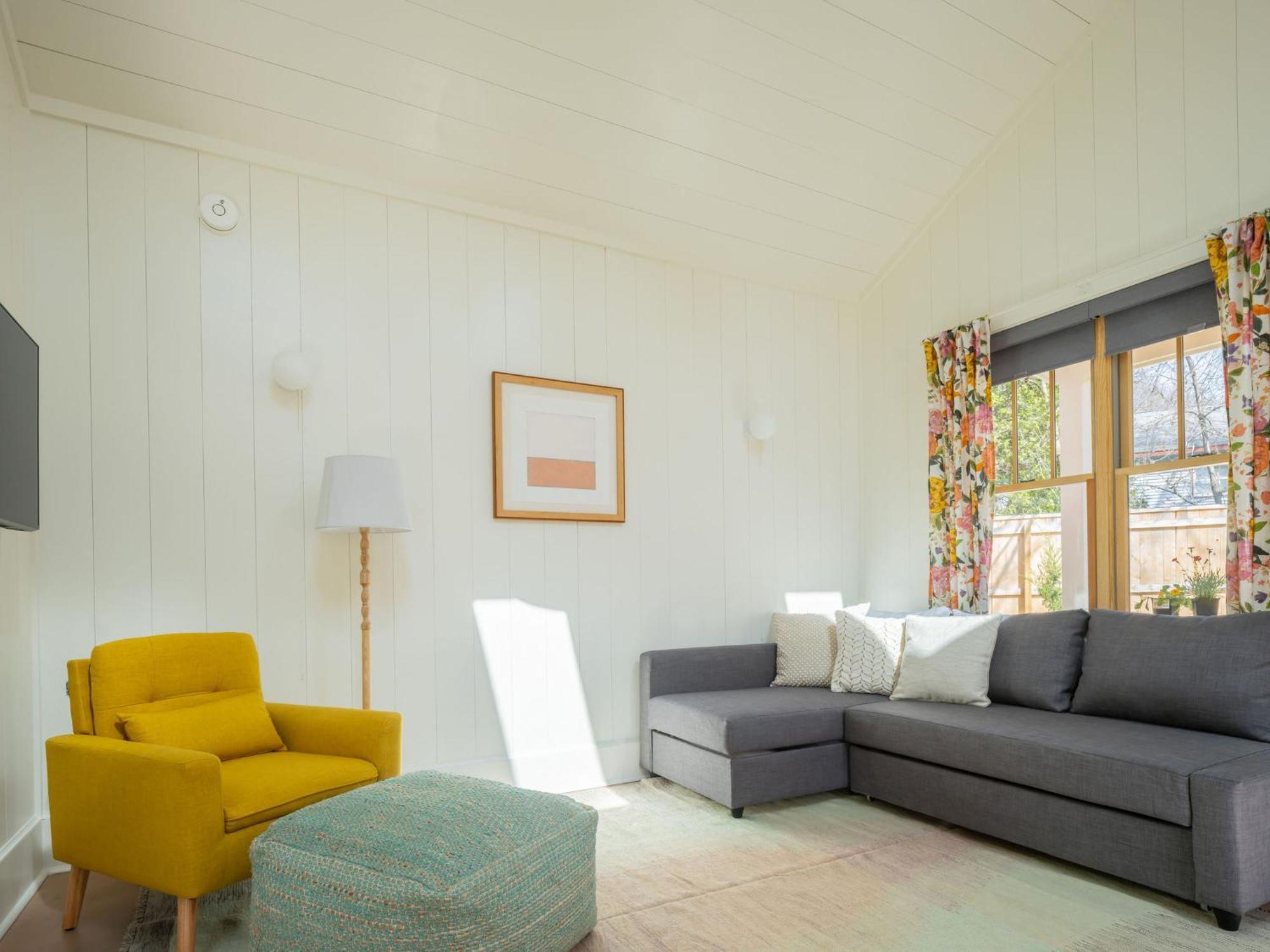 Queen City Bungalow & Cottages Burlington Dış mekan fotoğraf