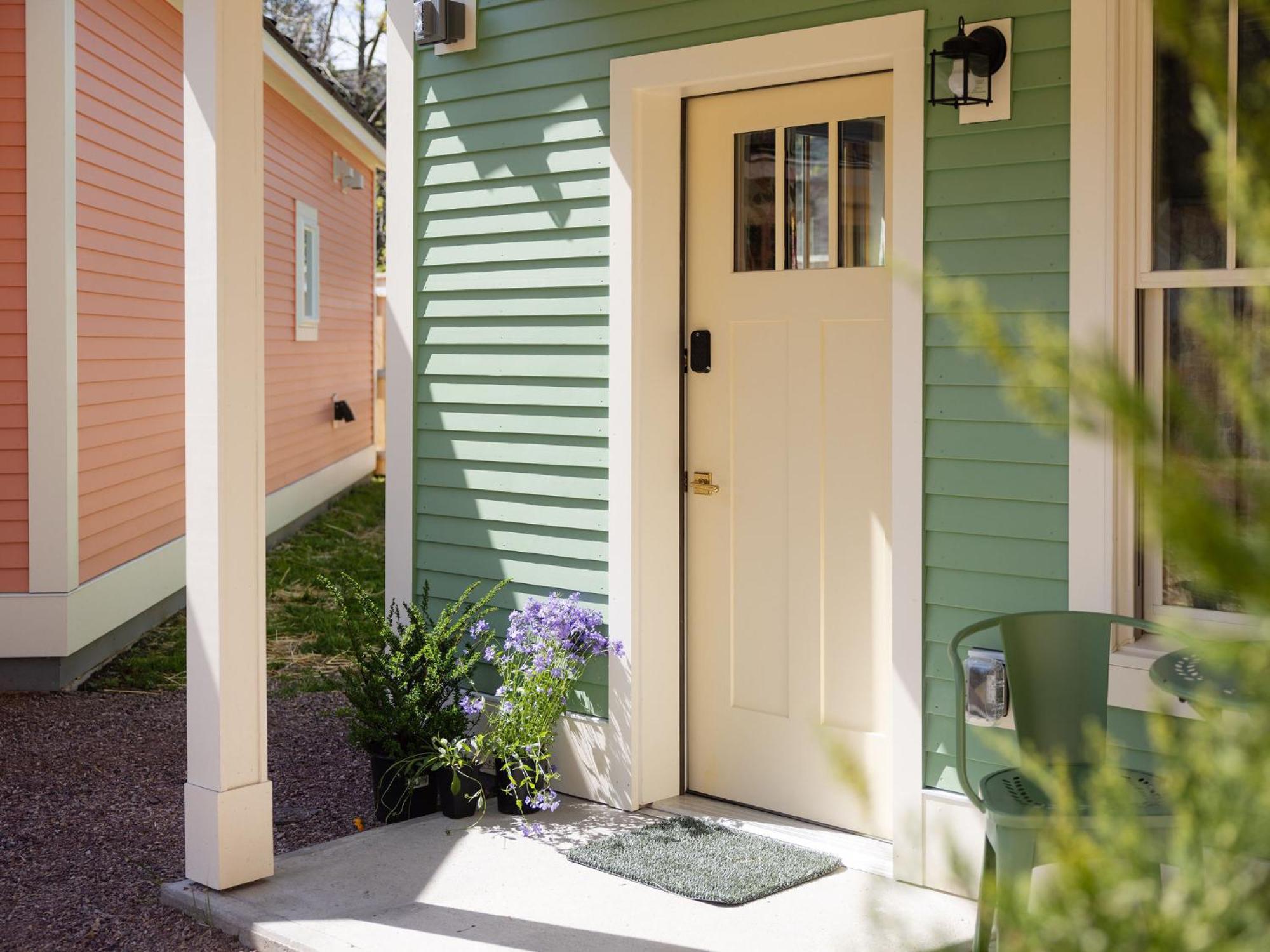 Queen City Bungalow & Cottages Burlington Dış mekan fotoğraf