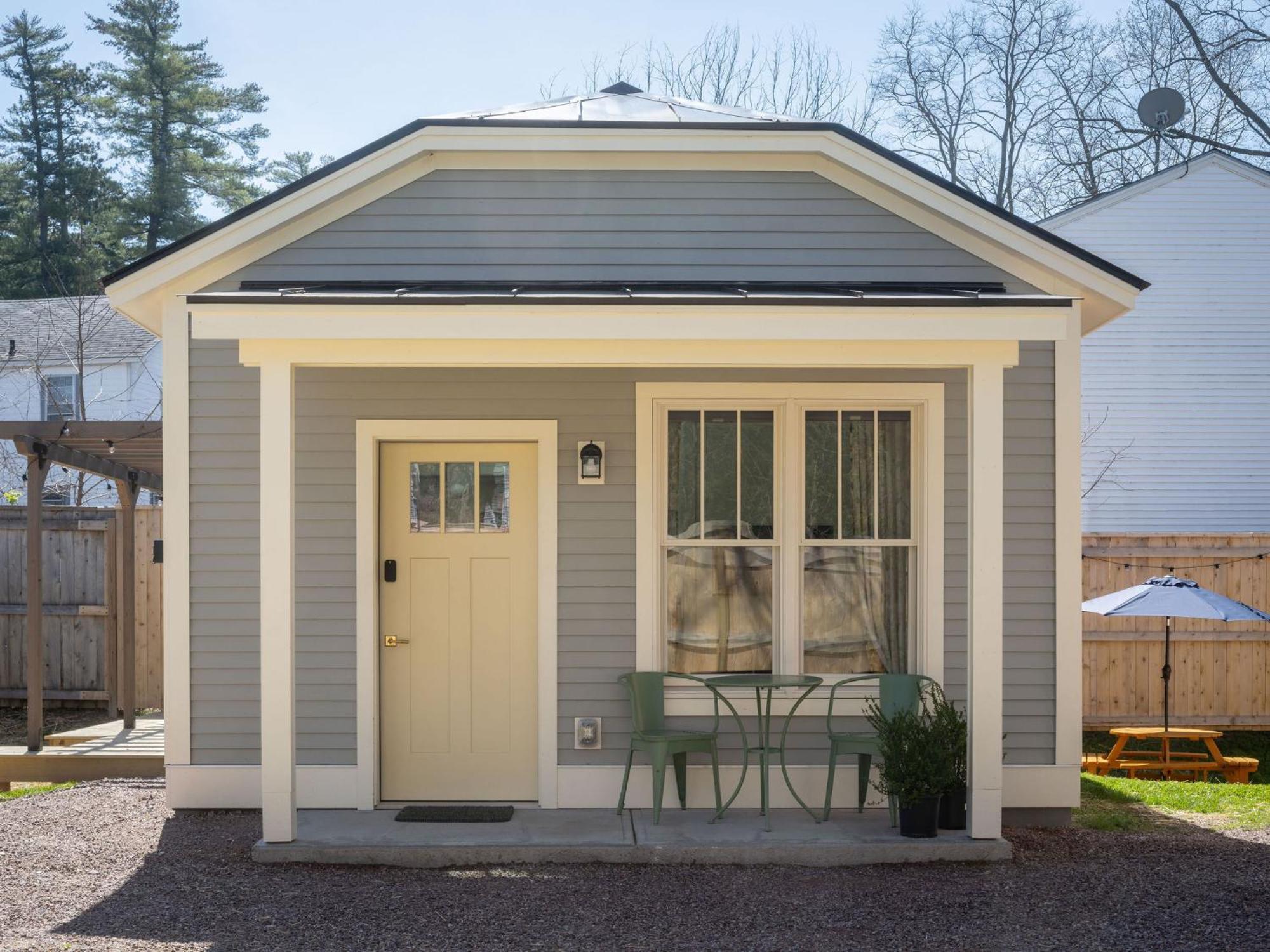 Queen City Bungalow & Cottages Burlington Dış mekan fotoğraf